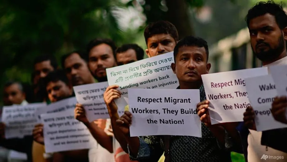 Himpunan di Dhaka Sorot Tuntutan Gaji di Malaysia, Pekerja Desak Jenama Global Beri Penyelesaian