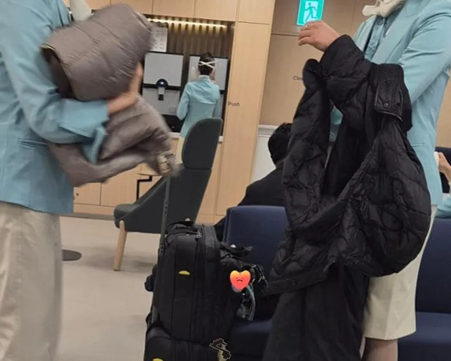 Realiti Dingin: Mengapa Pramugari Korea Berulang-alik ke Tempat Kerja dengan Beruniform