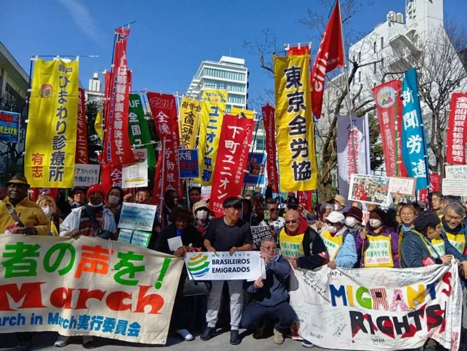 Pekerja Asing Berarak di Tokyo Menuntut Hak dan Maruah di Tengah-tengah Peningkatan Xenofobia