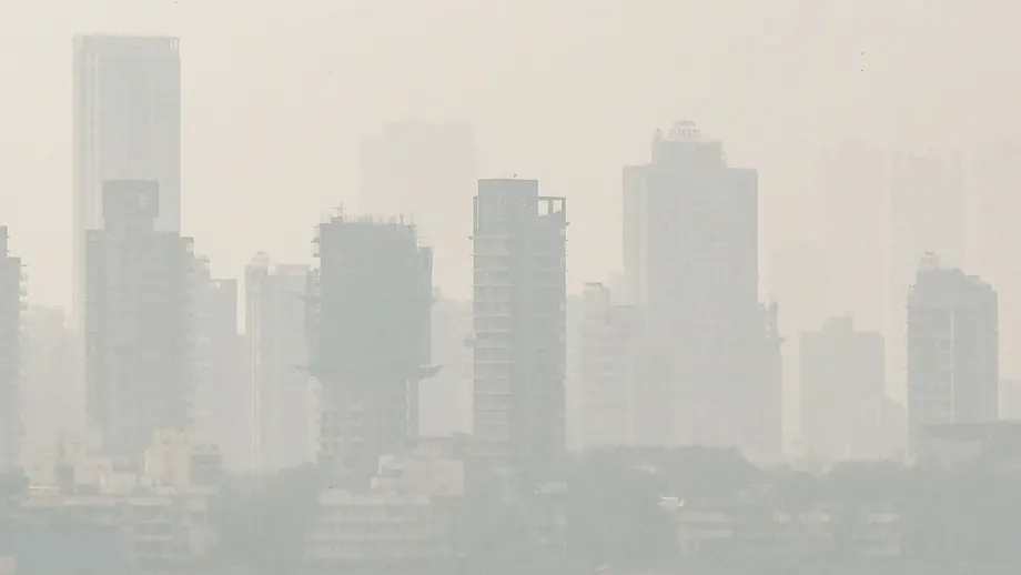 Bombay High Court Calls Mumbai Pollution an Emergency, Sets October 24 Deadline for Action