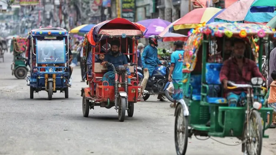 Bangladesh Makes E-Rickshaw Registration Mandatory, Bars Vehicles From Major Routes
